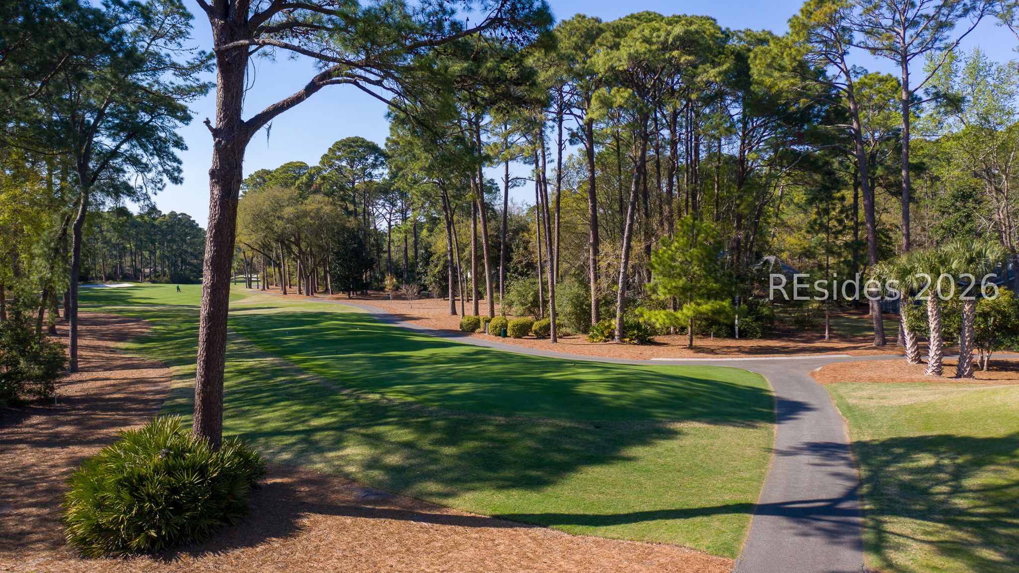 48 Club Course Drive