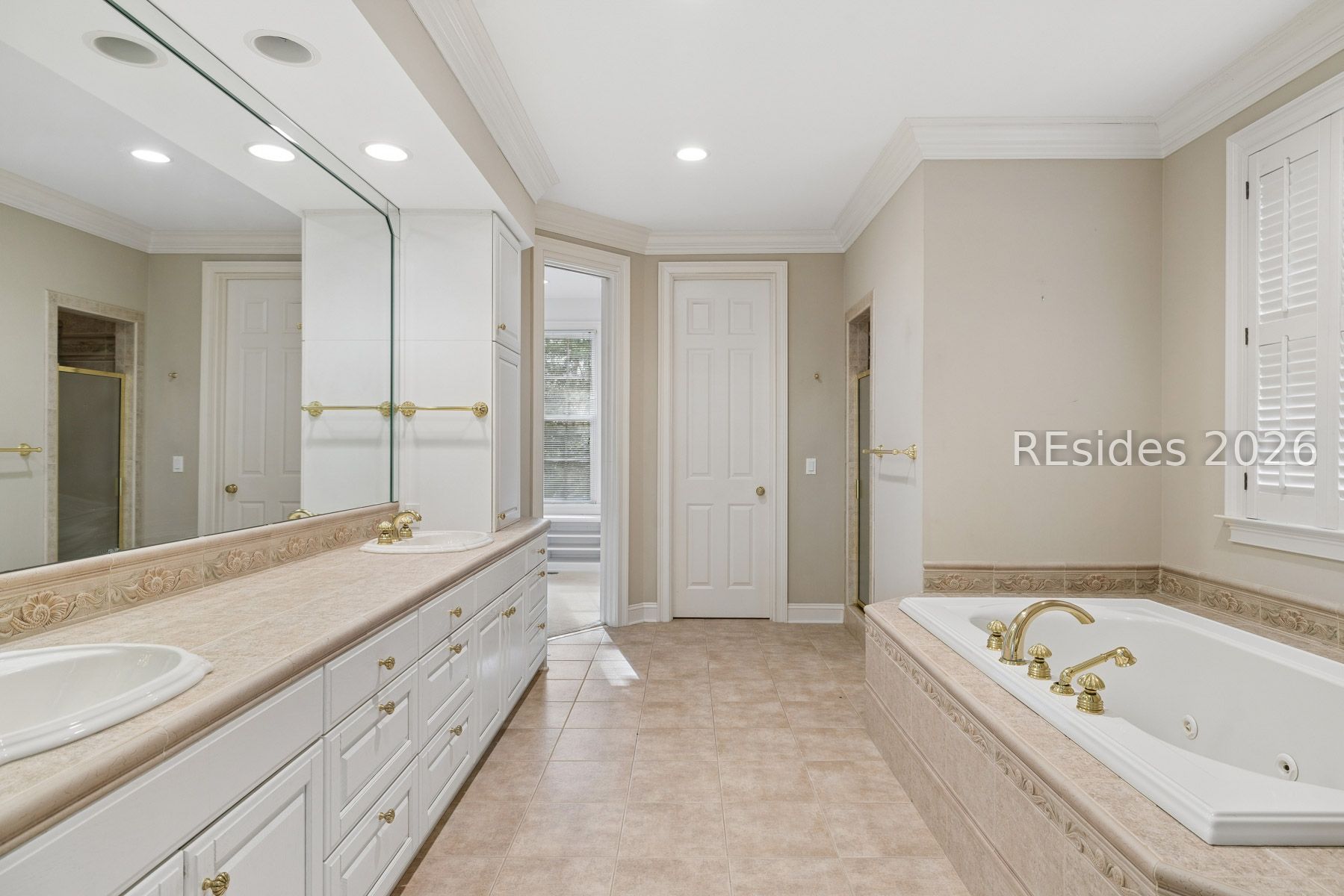 11 Retreat Drive