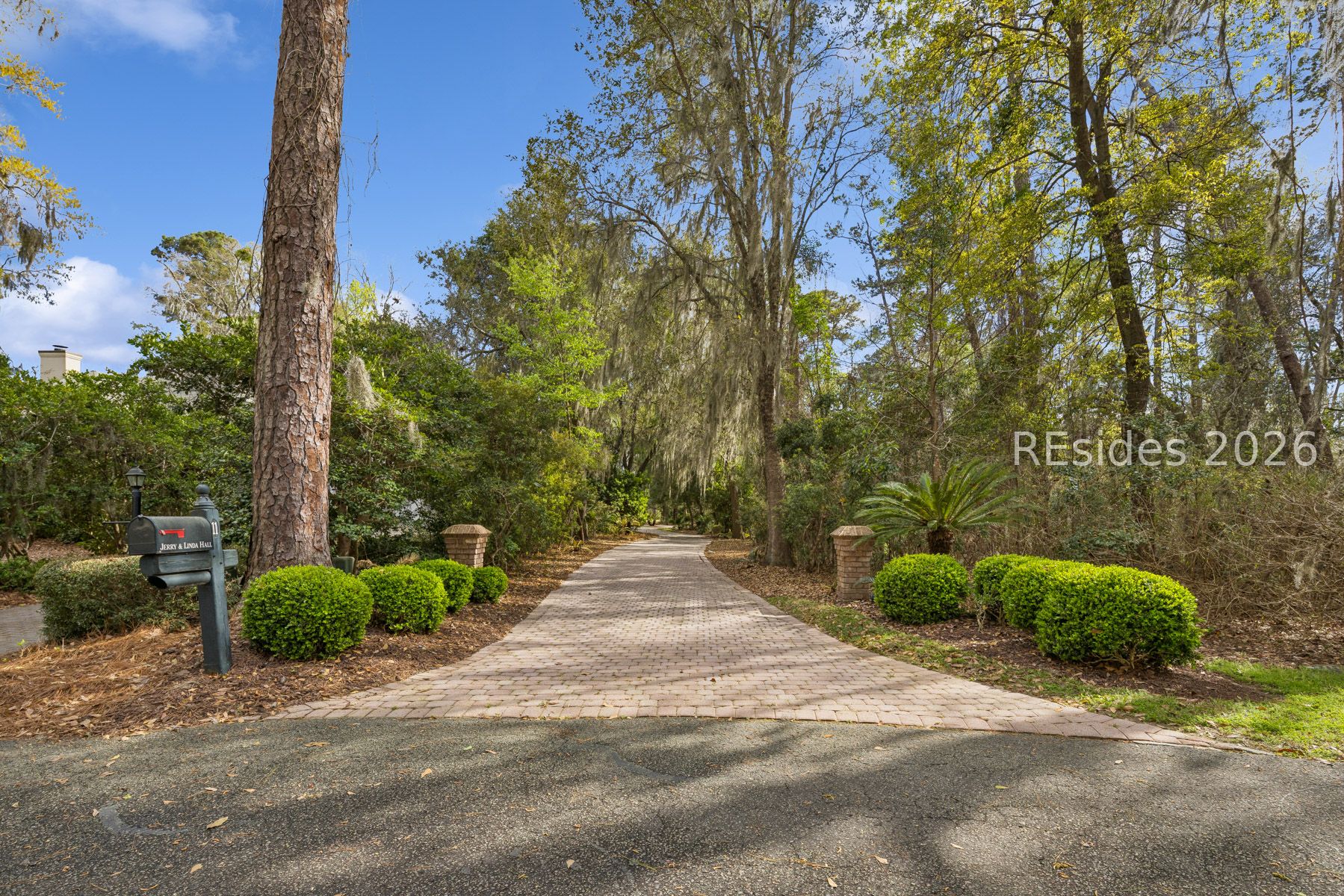 11 Retreat Drive