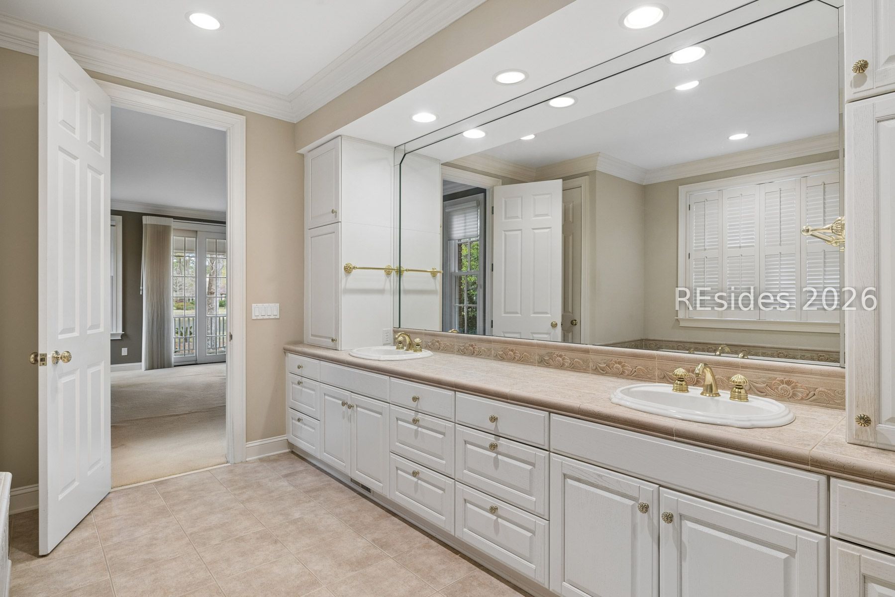 11 Retreat Drive