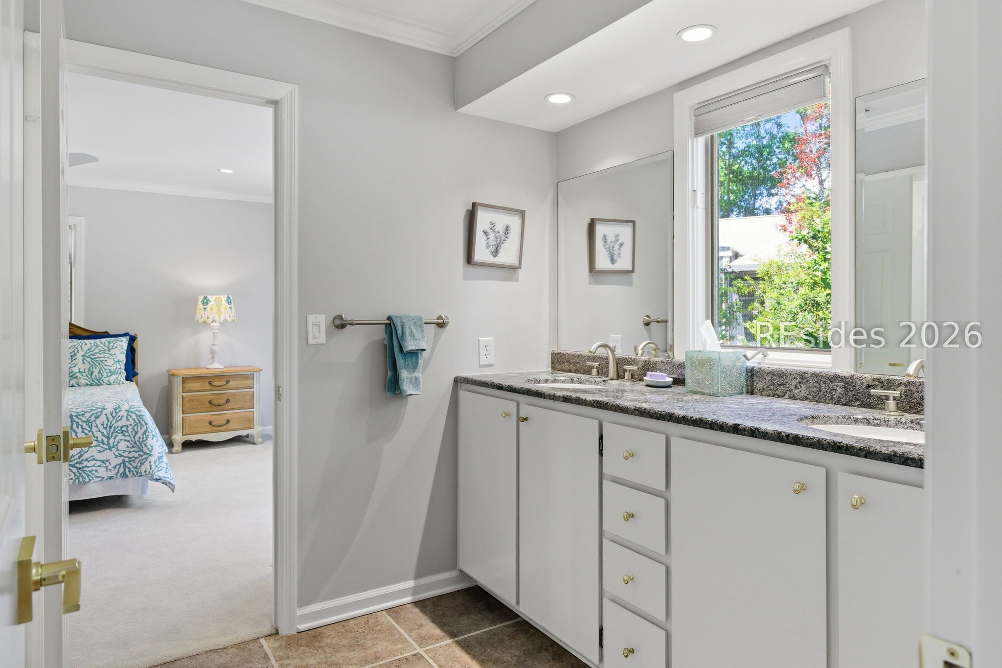 49 Hickory Forest Drive