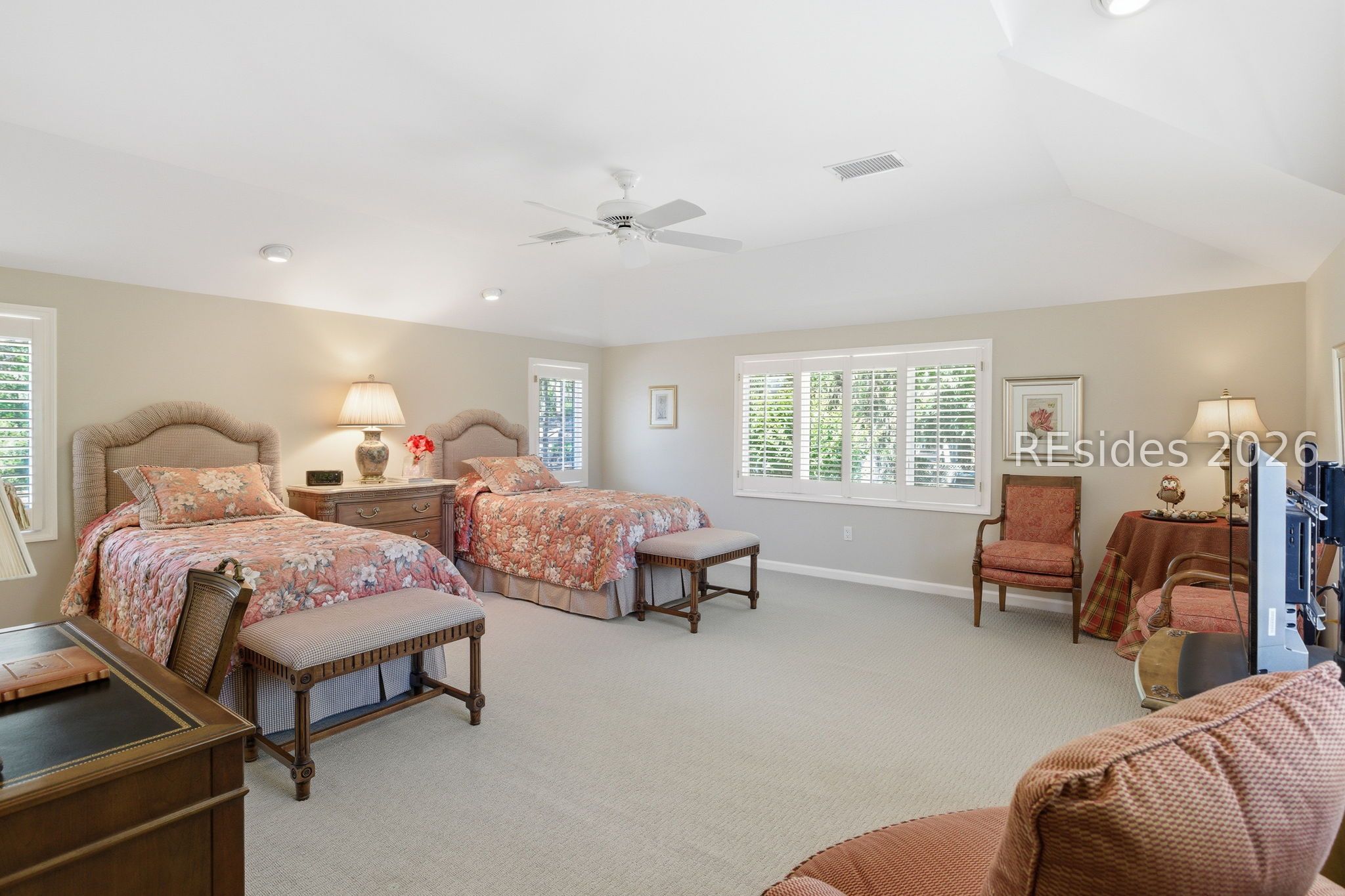 5 Palmetto Place