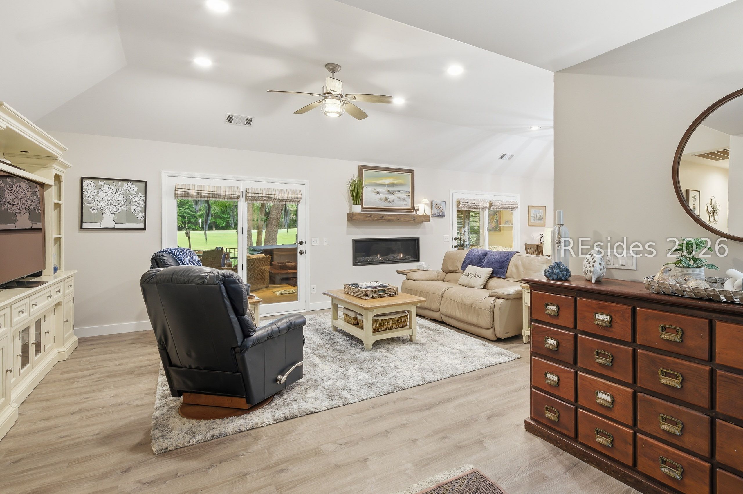 4 Wood Eden Lane