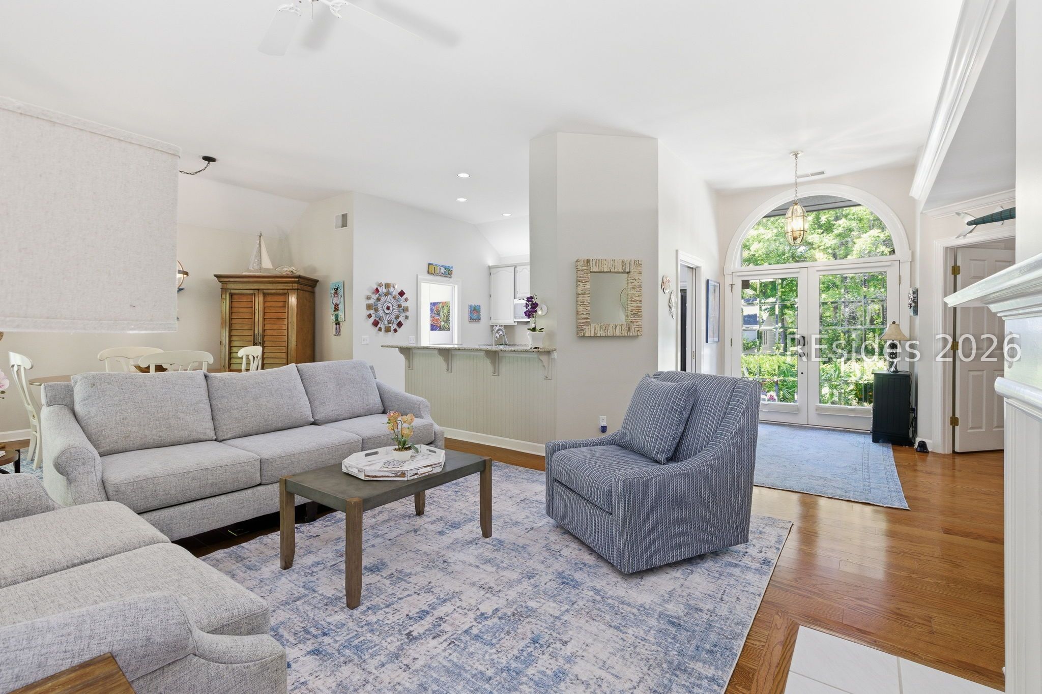 28 Forest Drive