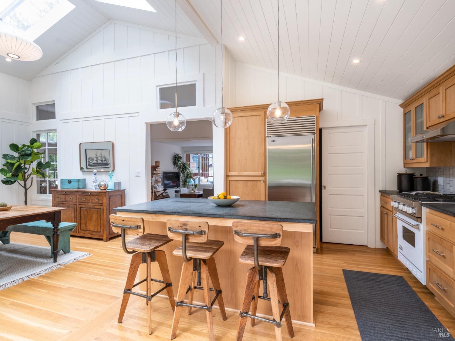 19 Lower Alcatraz Pl