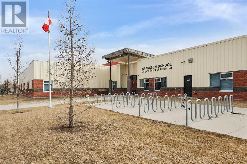 28 Cranfield Place SE