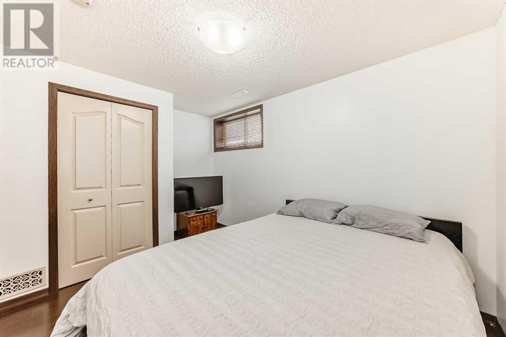 19 Bridlewood Road SW