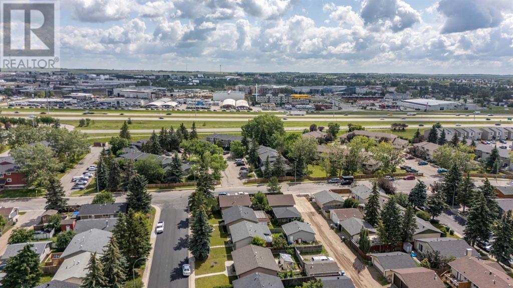 40 Aspen Crescent SE