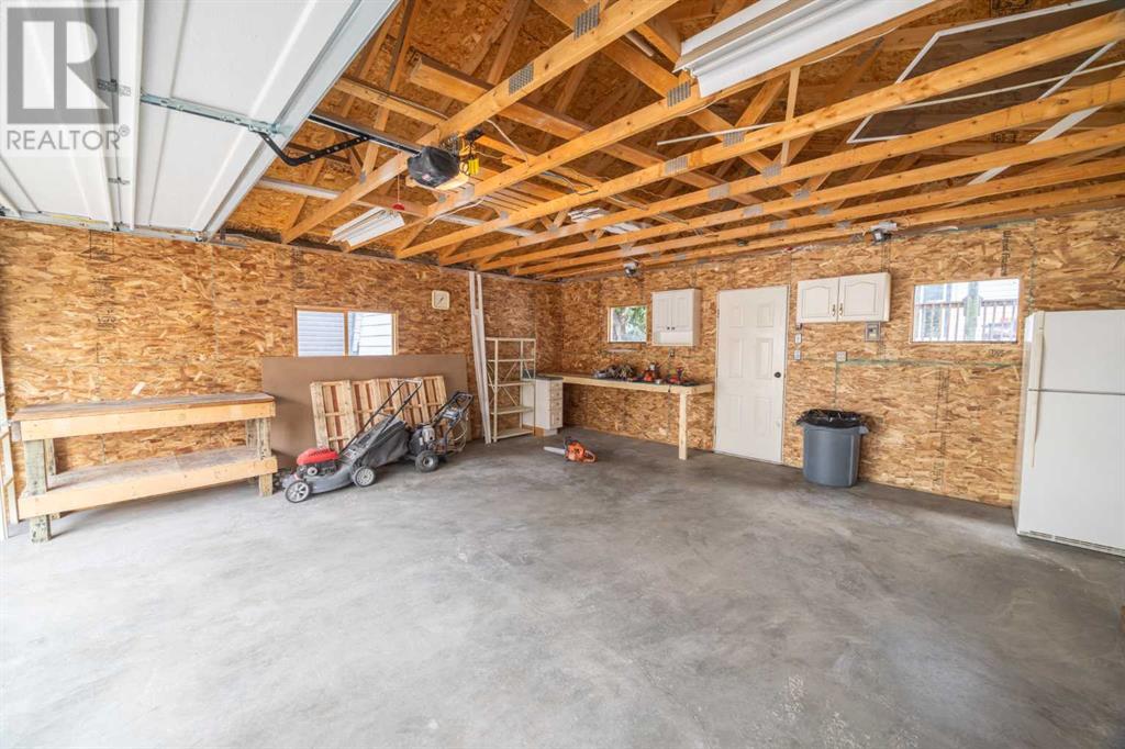 40 Aspen Crescent SE