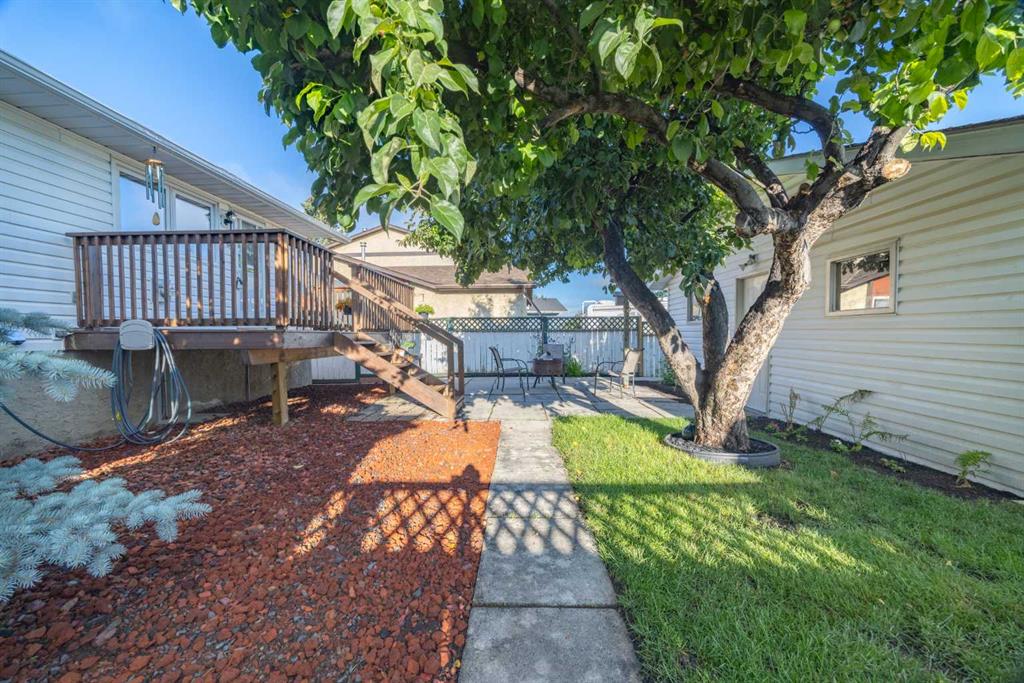 40 Aspen Crescent SE