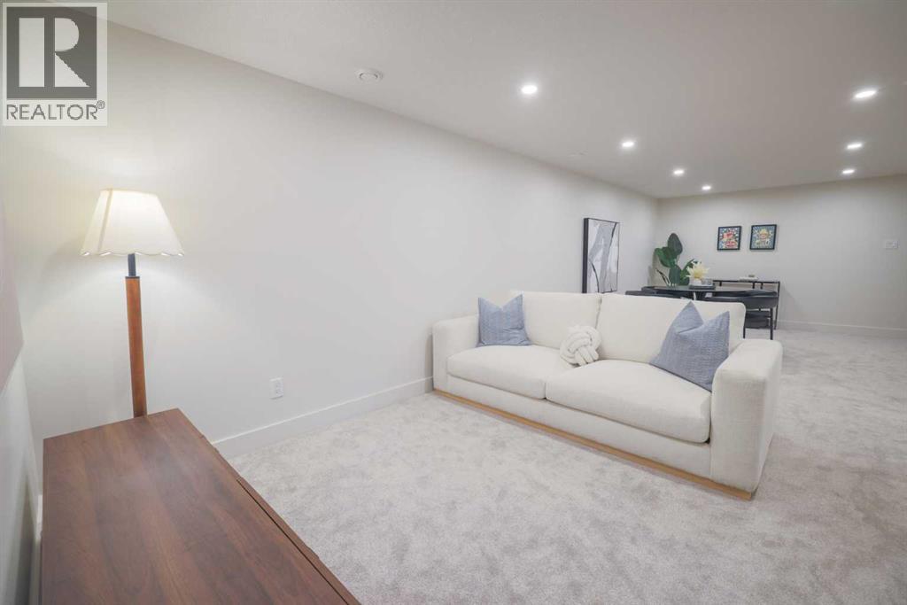 15 Hoover Place SW