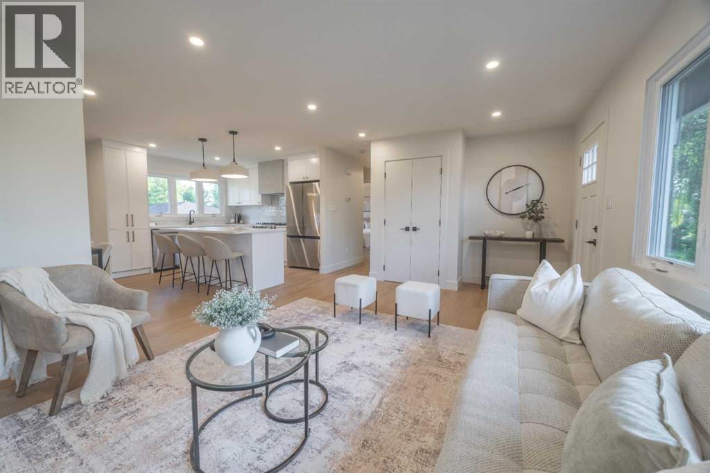 15 Hoover Place SW