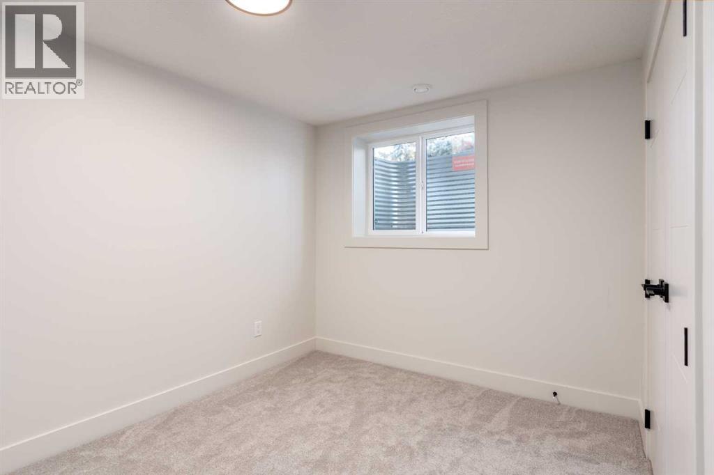 15 Hoover Place SW