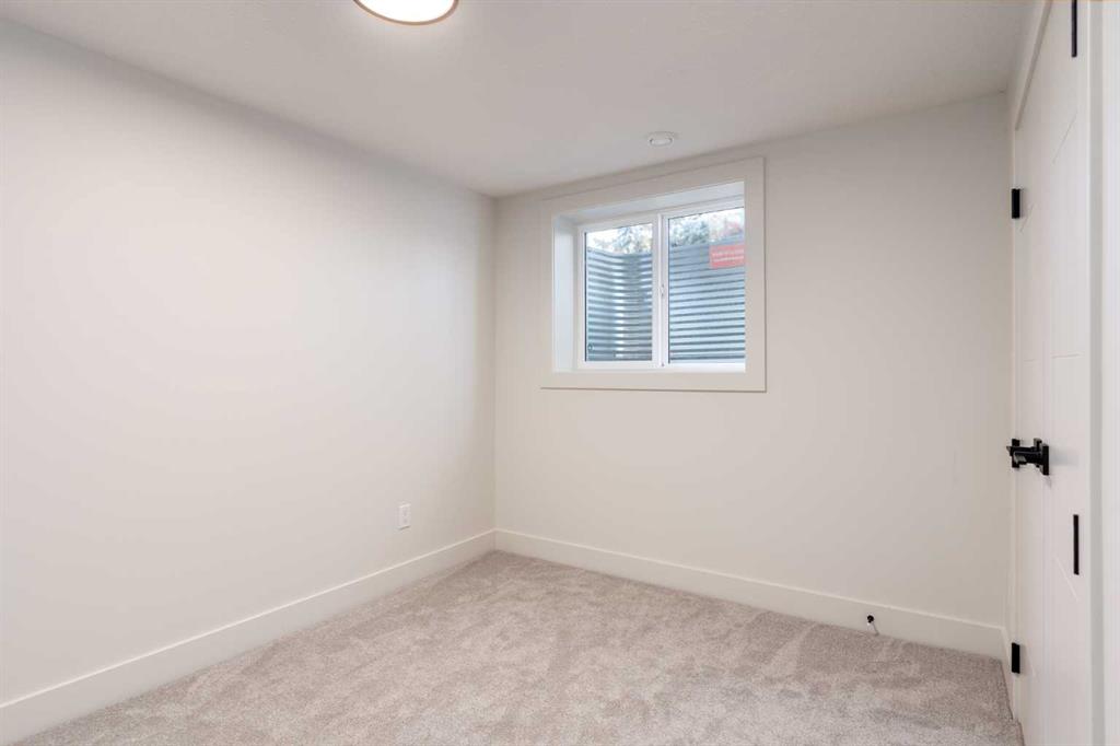 15 Hoover Place SW