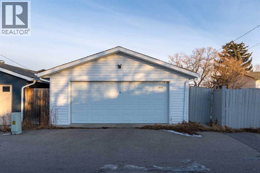 6163 Penworth Road SE