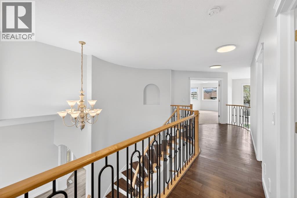 240 Cove Drive