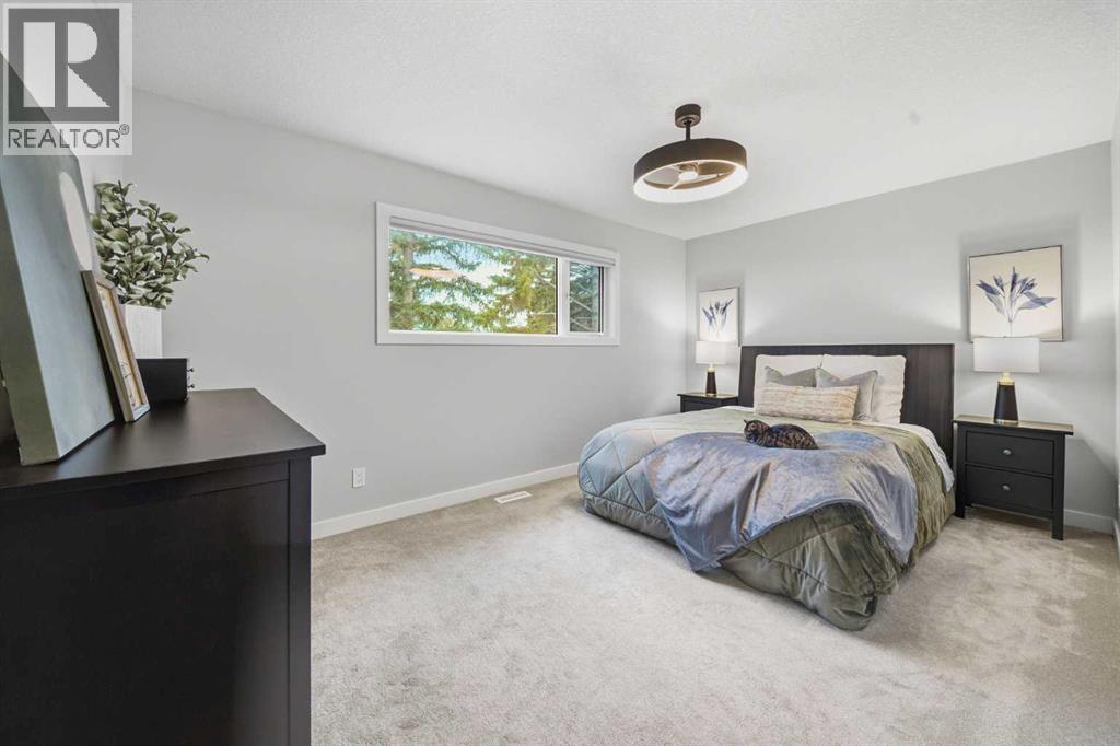 528 Willacy Drive SE