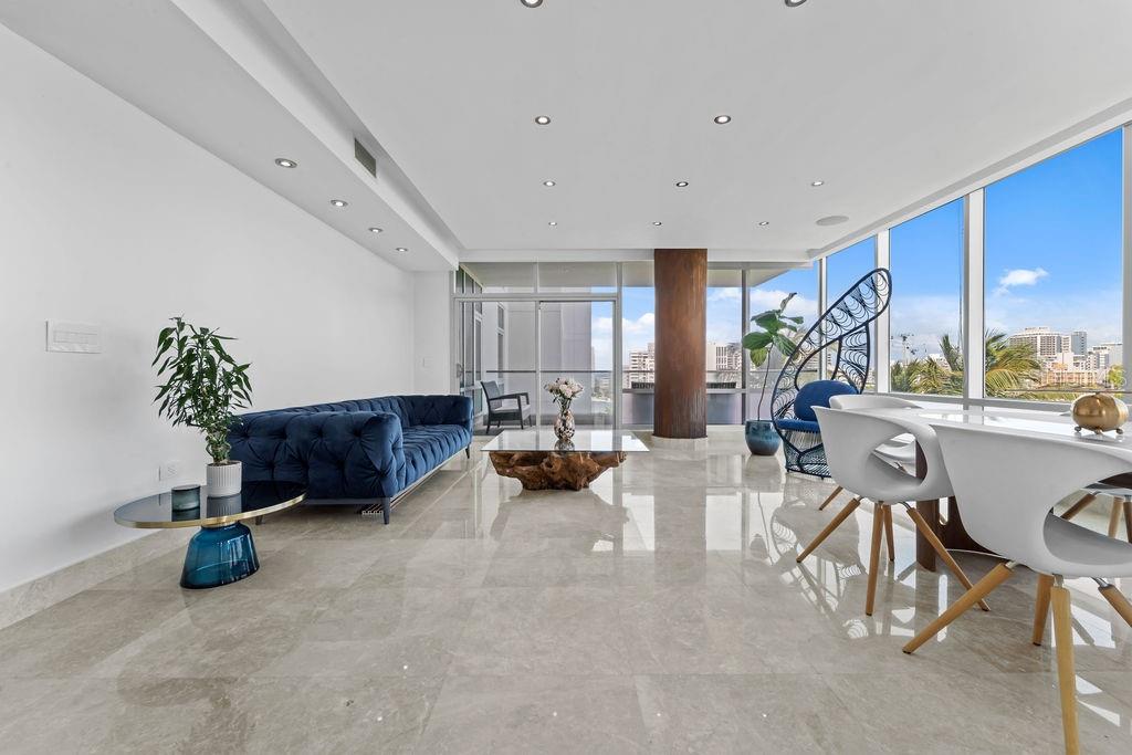 555 MONSERRATE ST #503