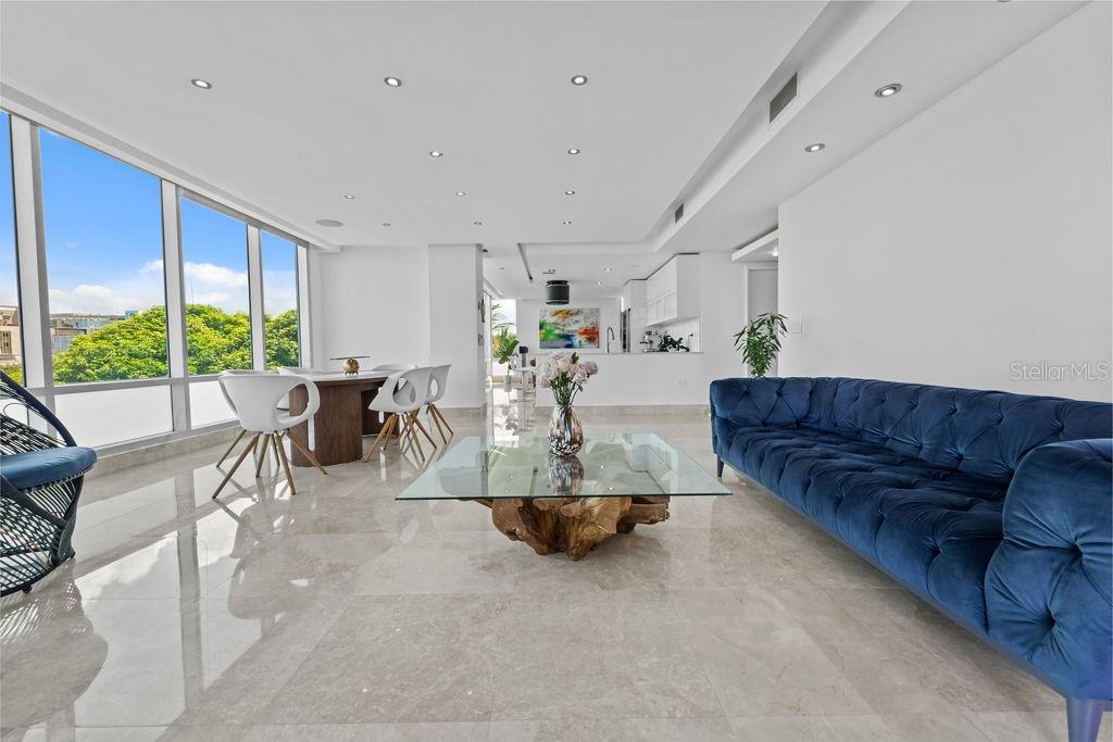 555 MONSERRATE ST #503
