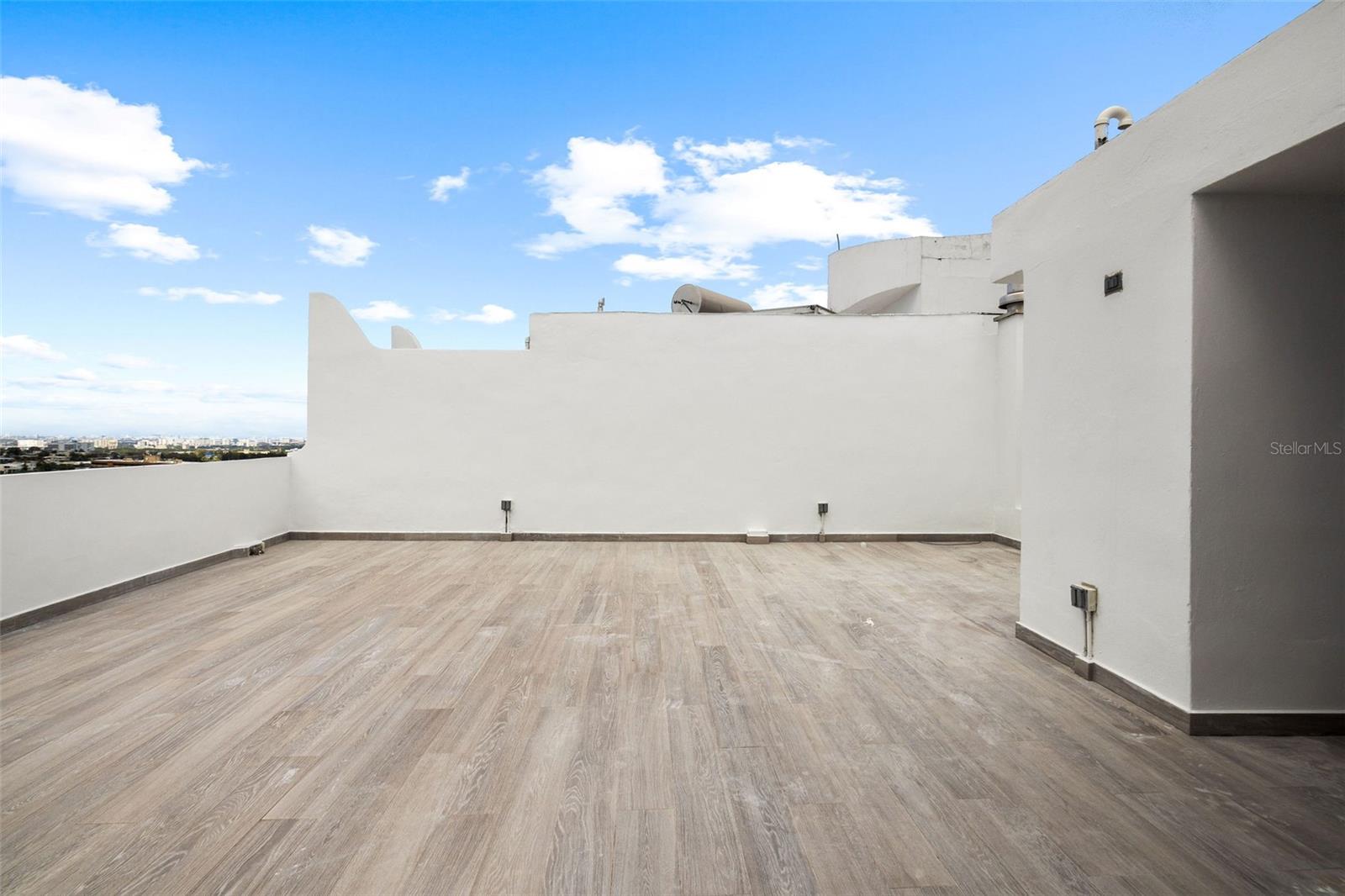 1010 CALLE ORQUID #1106