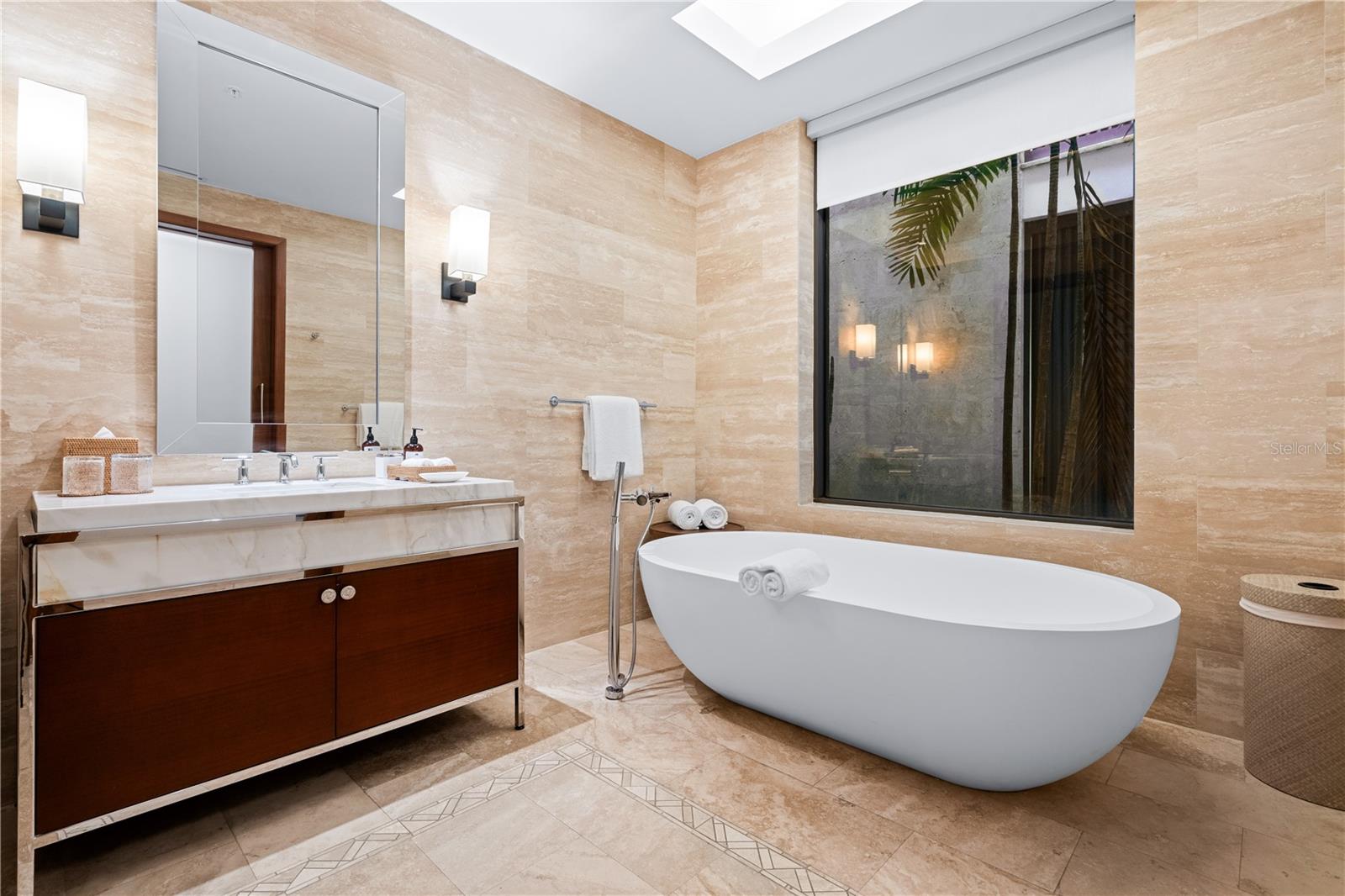 3612 WEST BEACH RESIDENCES #3612