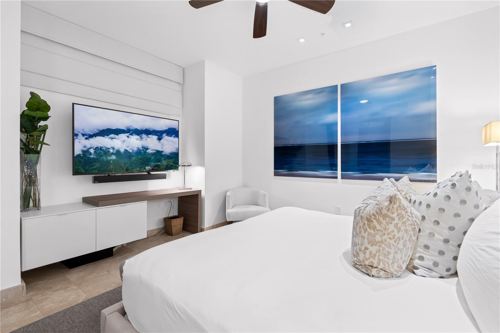 3612 WEST BEACH RESIDENCES #3612