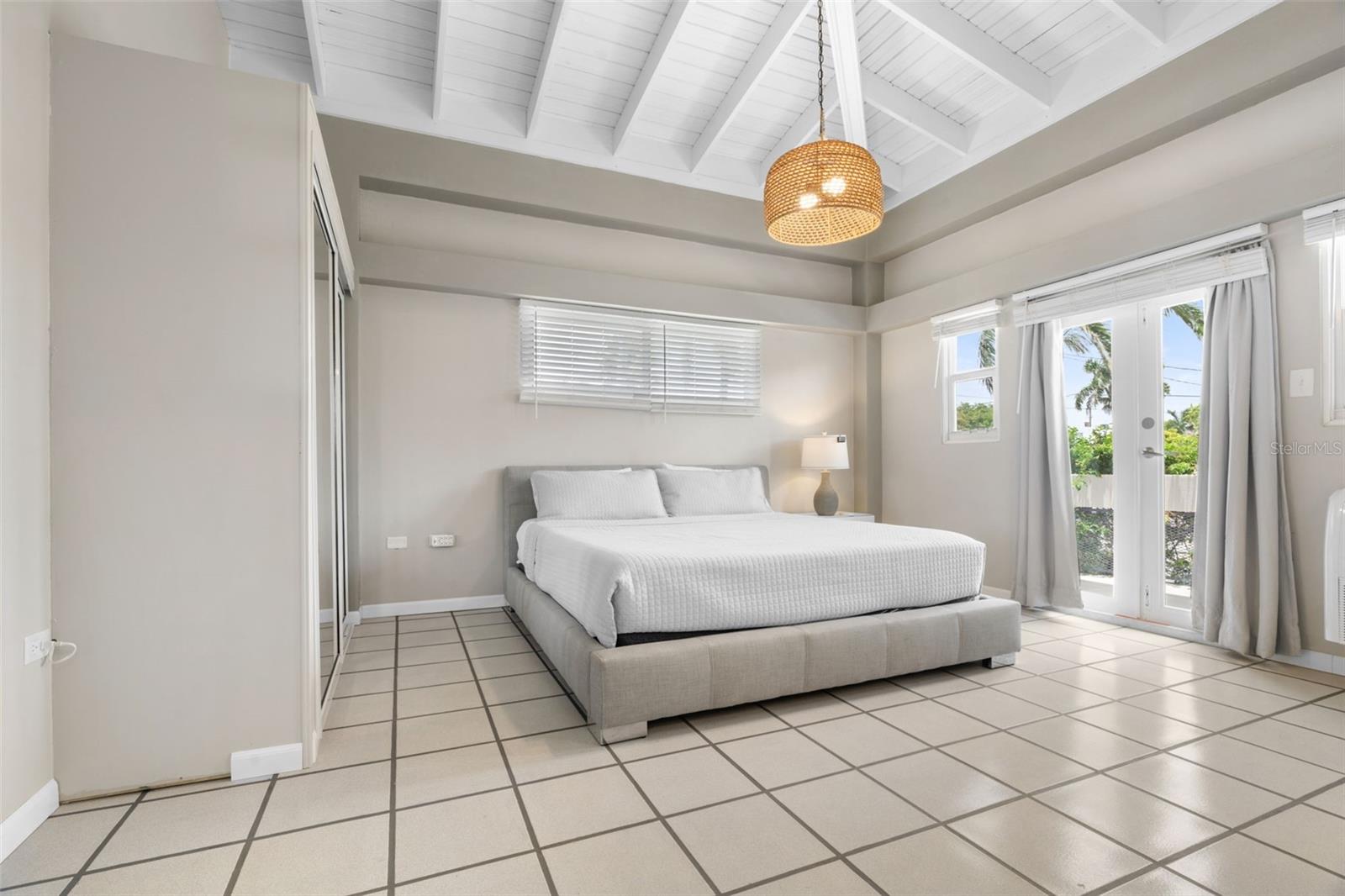 40 PASEO LA BALANDRA CERRO GORDO