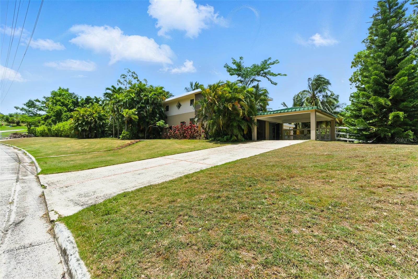 6 HACIENDA MARGARITA