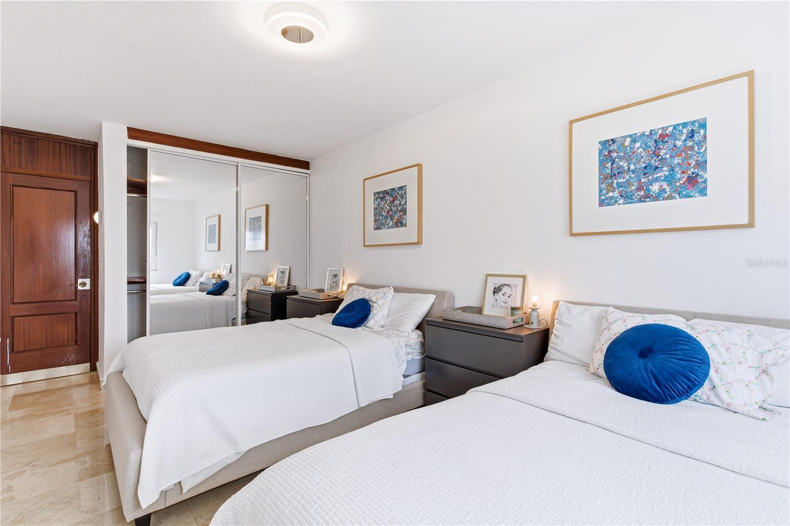 1010 CALLE ORQUID #704