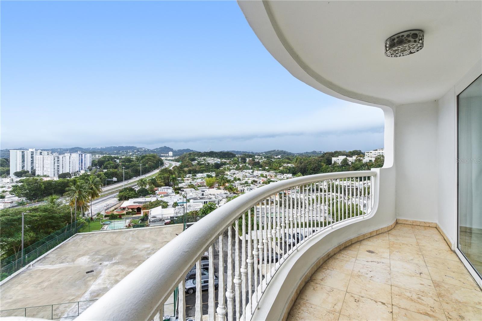 1010 CALLE ORQUID #704