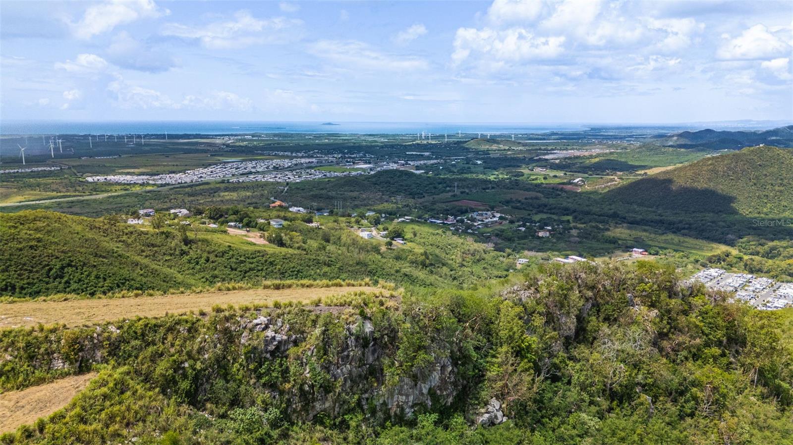 PR-153 KM 10.7 BO. RIO JUEYES