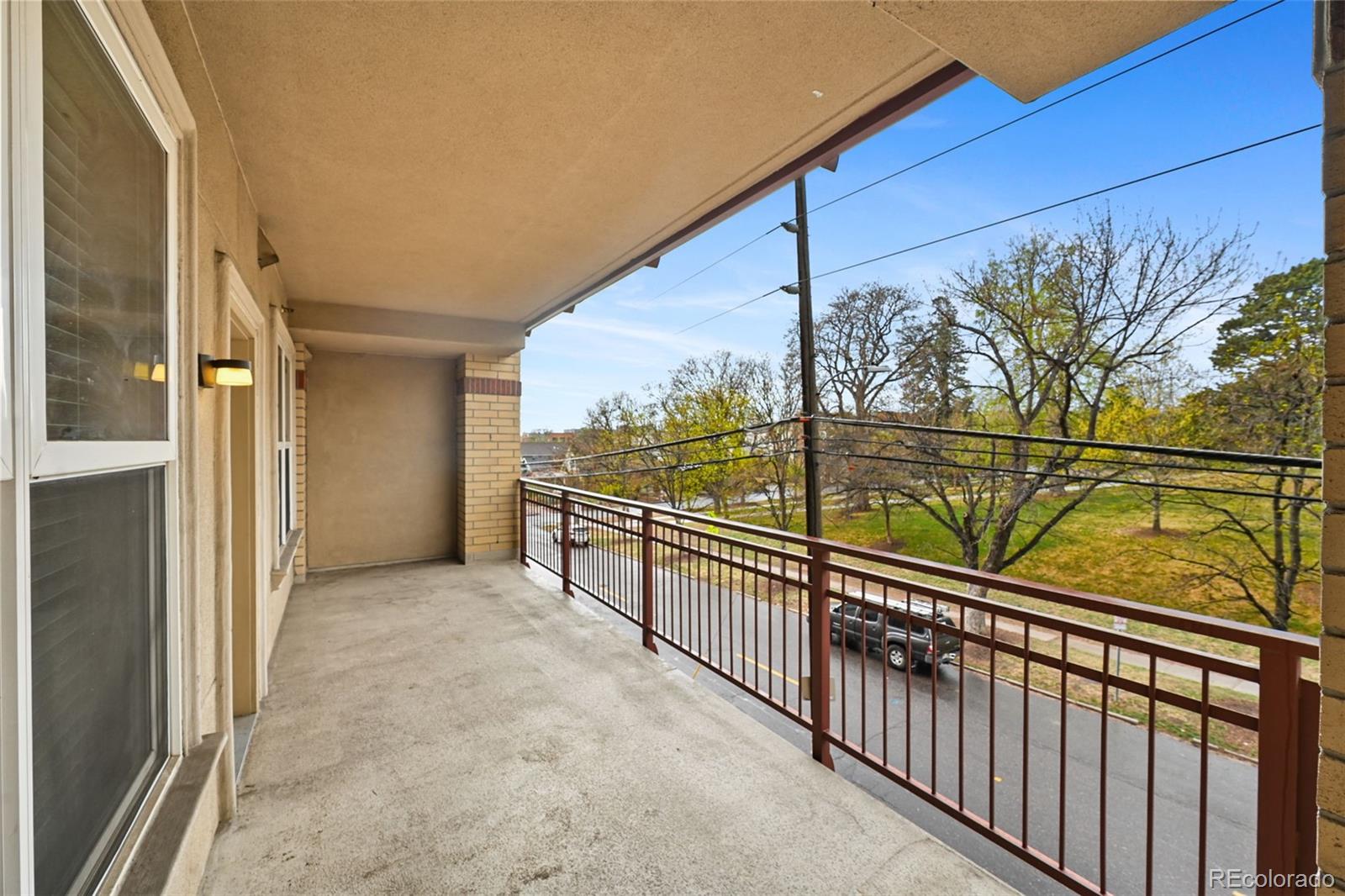 2240 N Clay Street Unit: 204