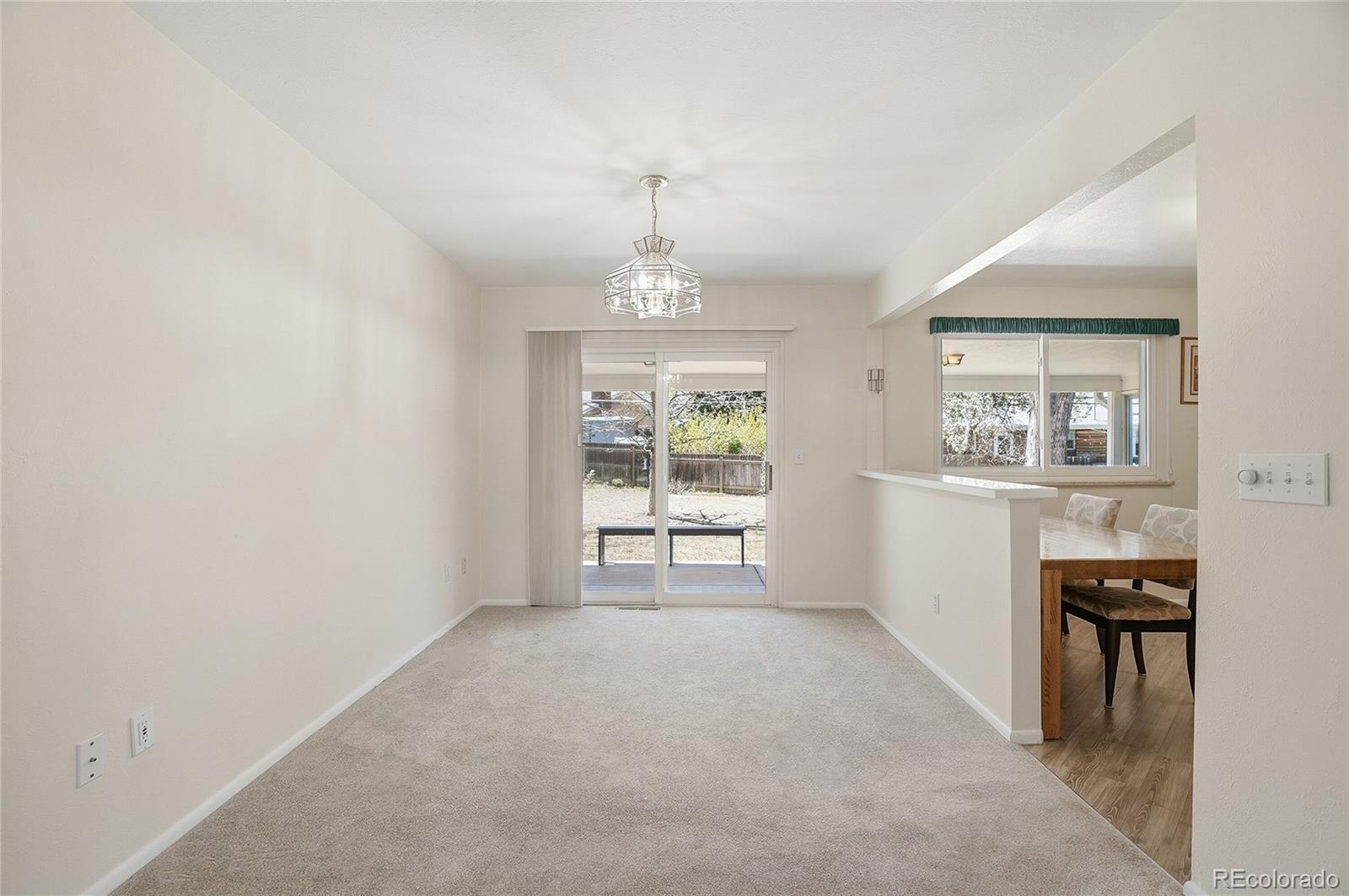 522 E Caley Drive