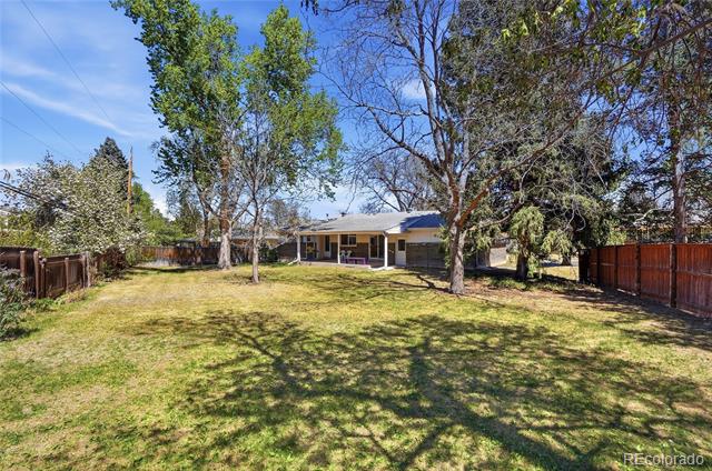 522 E Caley Drive