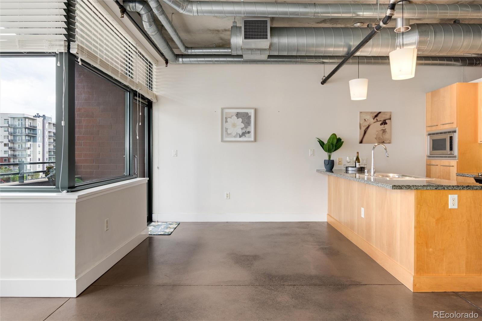 2100 16th Street Unit: 409