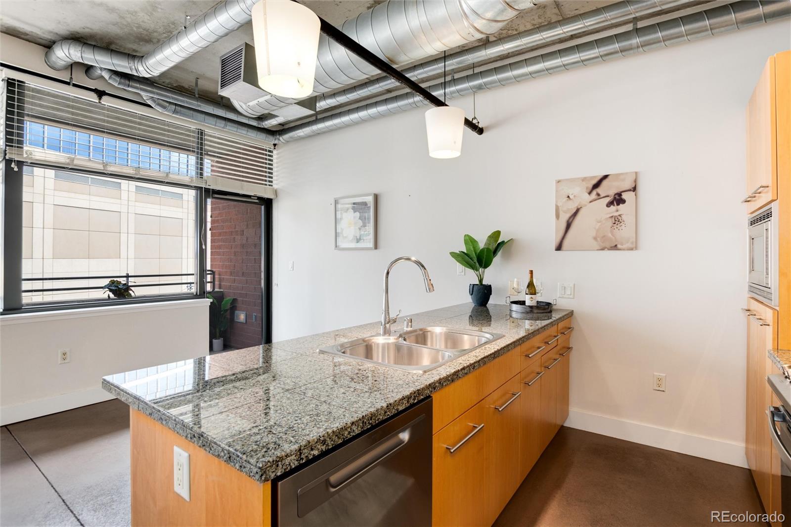 2100 16th Street Unit: 409