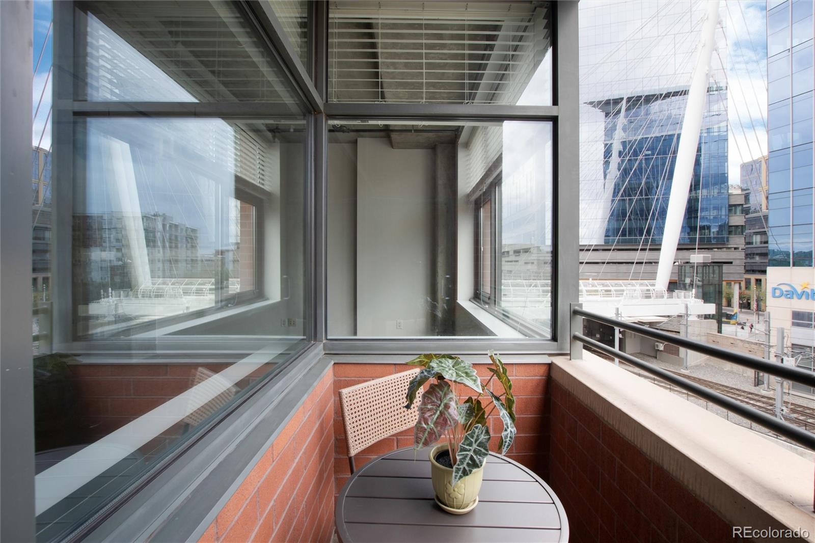 2100 16th Street Unit: 409