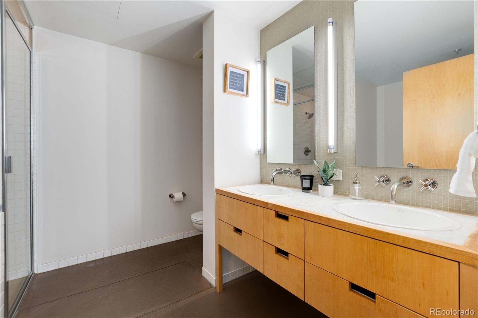 2100 16th Street Unit: 409