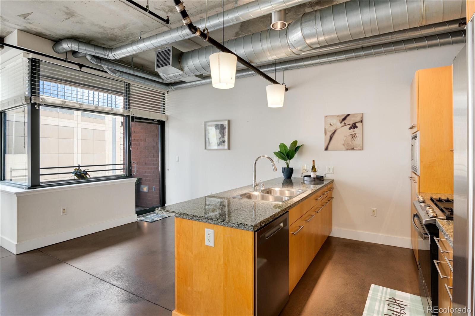 2100 16th Street Unit: 409