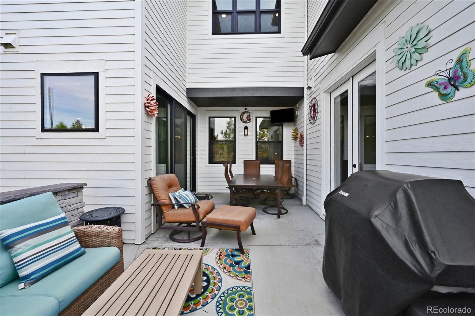 7043 Homeplace Street