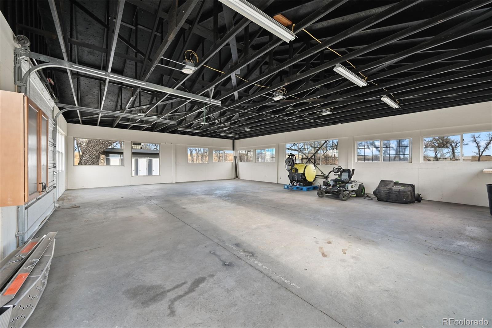 45330 Valdonna Circle