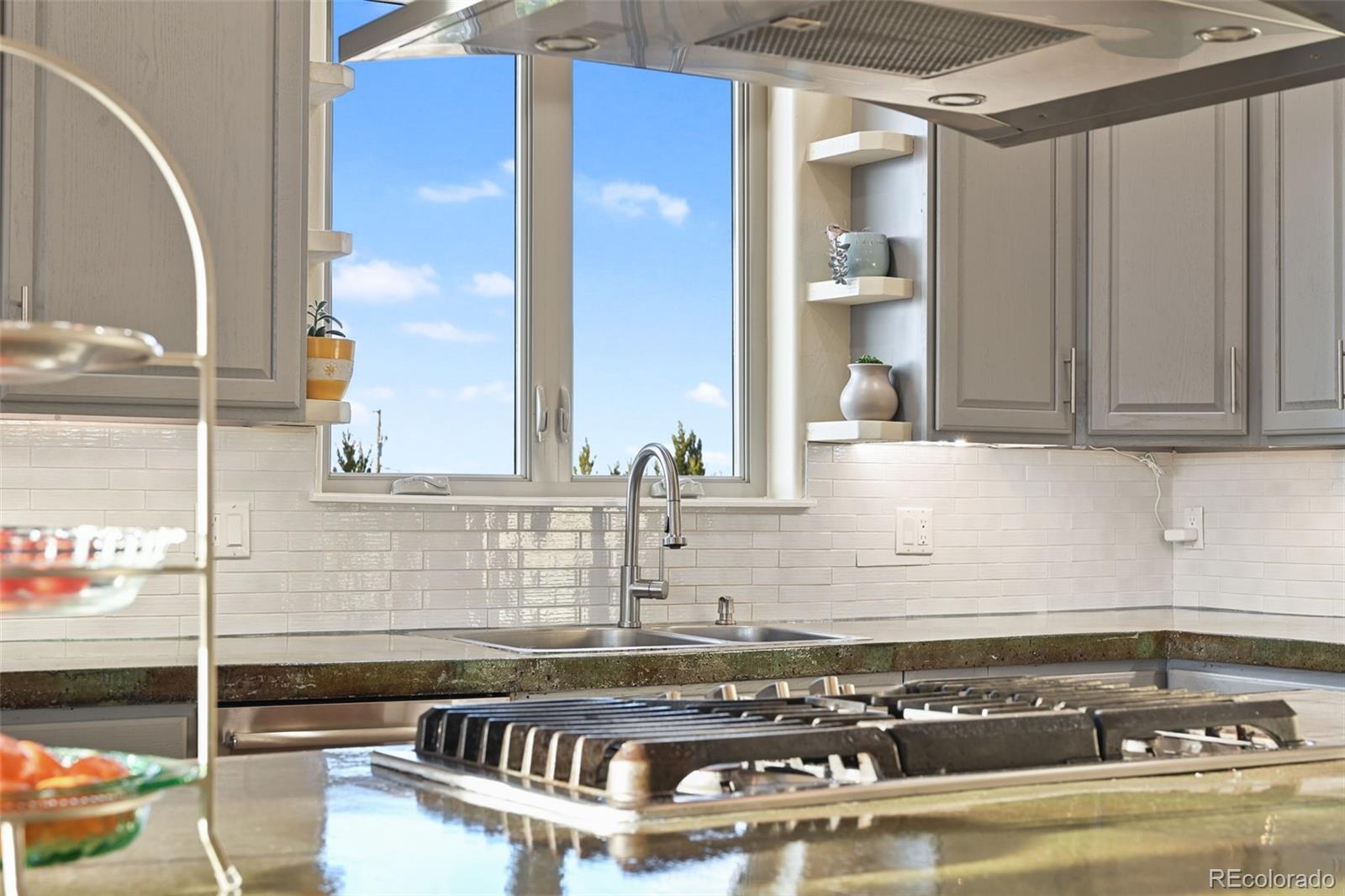 45330 Valdonna Circle