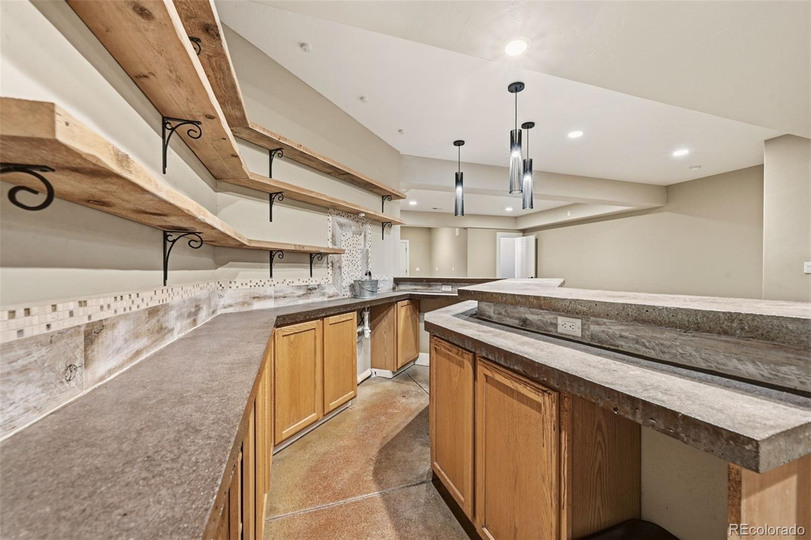 45330 Valdonna Circle