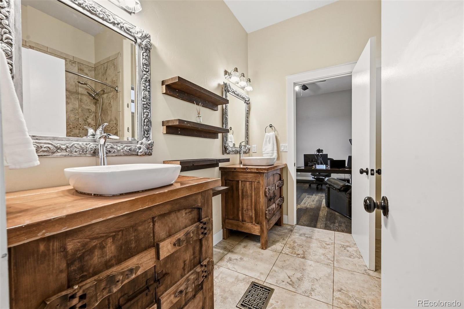 45330 Valdonna Circle