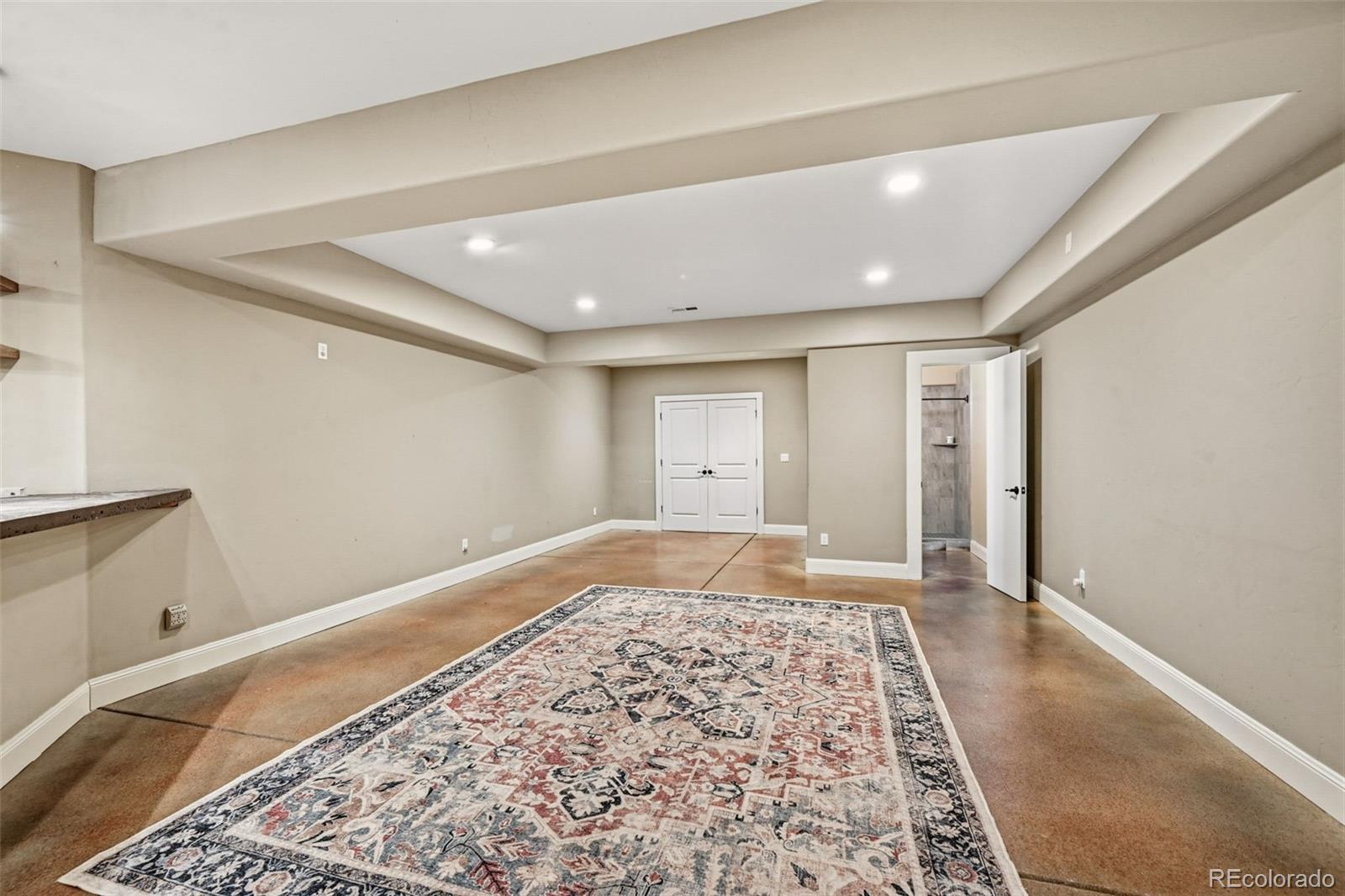 45330 Valdonna Circle