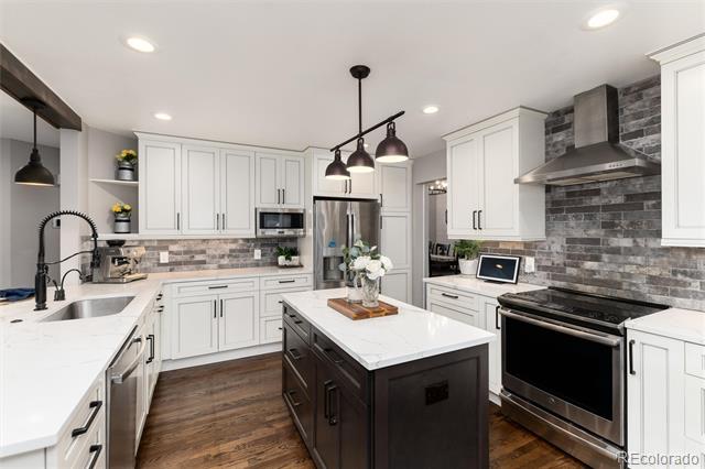 1738 Jules Court