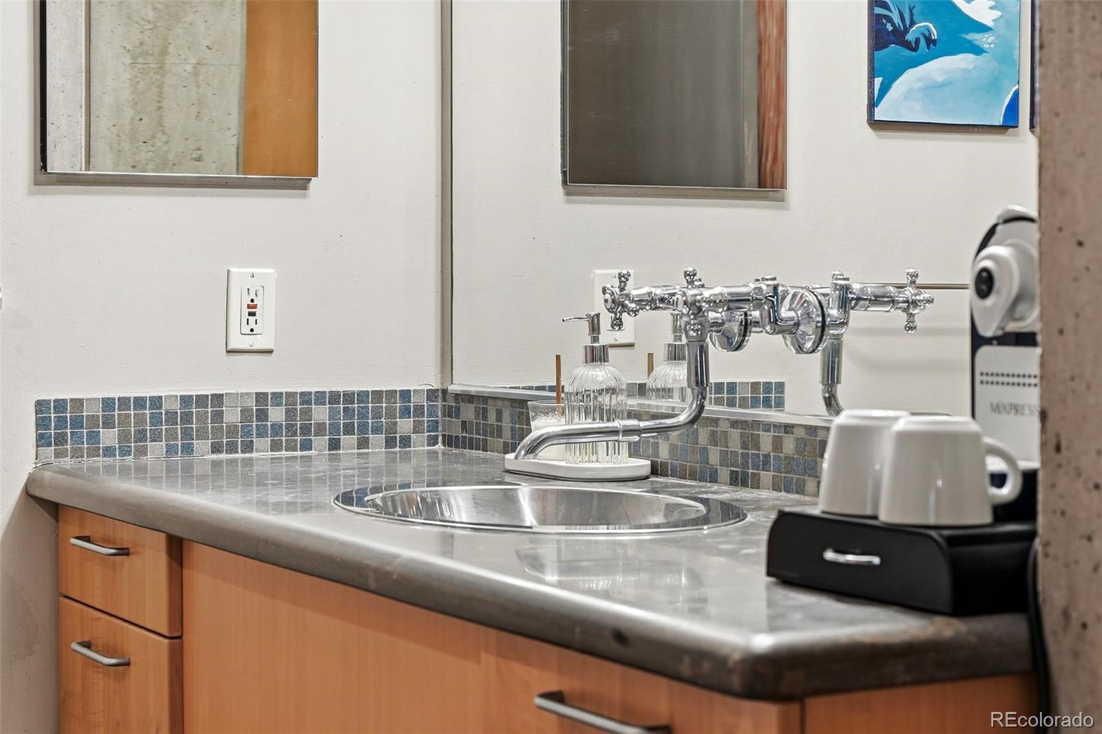 1401 Wewatta Street Unit: 701