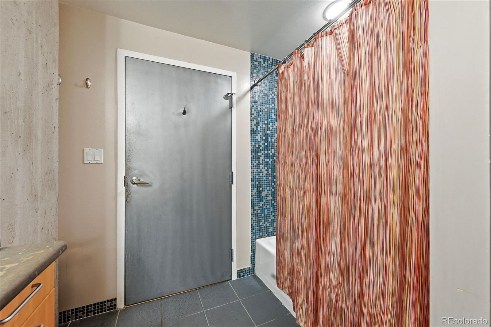 1401 Wewatta Street Unit: 701