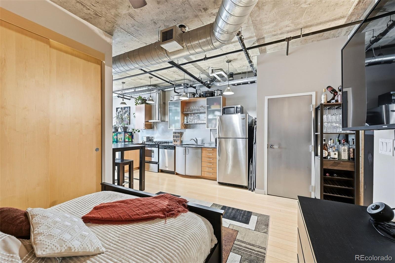 1401 Wewatta Street Unit: 701