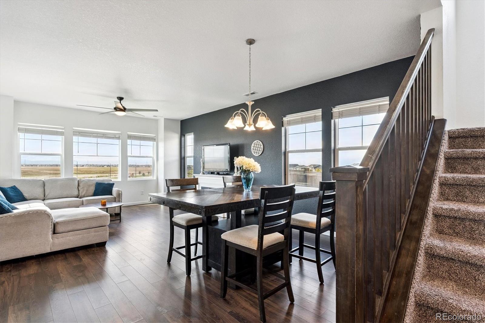 629 N Waterloo Court